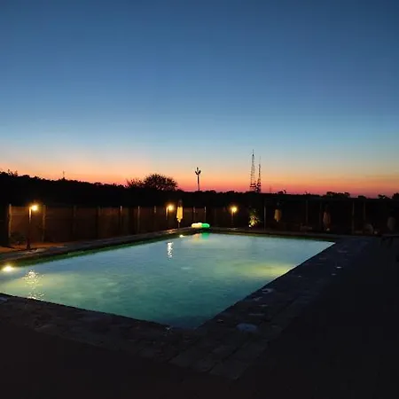 Bed and breakfast Supramurgia Agribistrot 3*