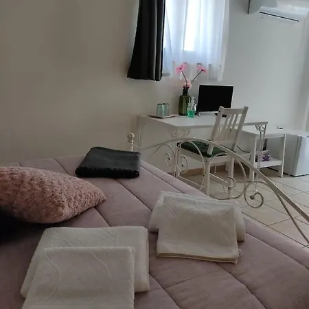 Bed & Breakfast Supramurgia Agribistrot 3*