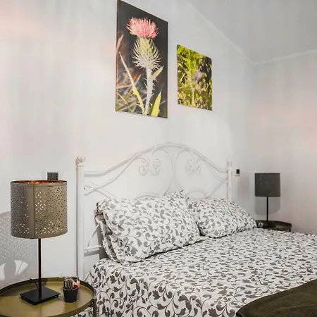 Supramurgia Agribistrot Bed & Breakfast 3*