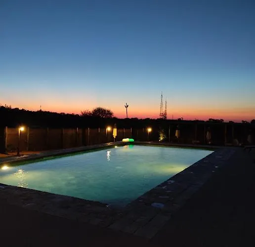 Bed and Breakfast Supramurgia Agribistrot 3*